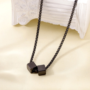 <span class=keywords><strong>Collana</strong></span> da <span class=keywords><strong>uomo</strong></span> con ciondolo a cubo piccolo in resina lampeggiante, in acciaio inossidabile placcato <span class=keywords><strong>oro</strong></span>, stile INS di tendenza, regalo di compleanno, per la vita quotidiana - Product Image 2