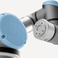 Bras robotique collaboratif vertical en aluminium à 6 axes UR16e, charge utile de 16 g, portée de 900 mm, pour l'entretien de machines CNC, le soudage et la palettisation