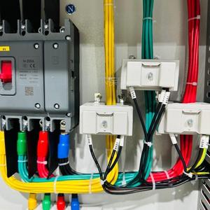 用于ATS系统的APF ATS配电控制面板盒式63A 240V制造耐用铝钢电气控制面板 - Product Image 2