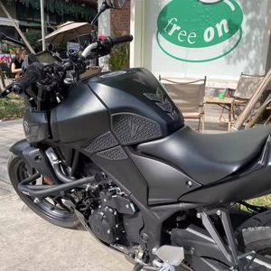 Juego de 7 protectores de goma para tanque de combustible, pegatinas laterales de agarre para Yamaha MT 03 MT 25 2020 <span class=keywords><strong>2022</strong></span> - Product Image 2