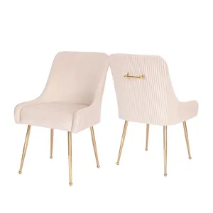 नई डिज़ाइन की क्लासिक शैली की आरामदायक कुर्सी कई खरीदारियों के लिए उपयुक्त है