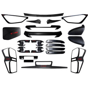 Haute qualité Isuzu D-MAX <span class=keywords><strong>phare</strong></span> <span class=keywords><strong>de</strong></span> voiture feu arrière sable pierre bouclier noir ABS calandre couvercle <span class=keywords><strong>de</strong></span> lampe collé avec cadre <span class=keywords><strong>de</strong></span> haute qualité - Product Image 1