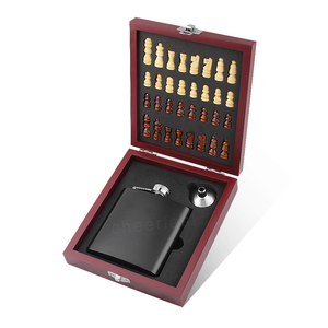 Increíble Set de Regalo: Frascos Delgados de Acero Inoxidable Negro Mate de 6oz, Antiderrames, para Whisky y Licores - Product Image 1