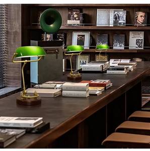 Lámpara de Escritorio LED DC de Estilo Retro Americano, Regulable, para Estudiar y Leer; Luz Nocturna Verde para Dormitorio y Decoración del Hogar - Product Image 3