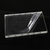 Plaques en acrylique transparent sur mesure découpées au laser pour présentoirs