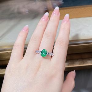 แหวนเงินแท้ 925 ชุบโรเดียม ประดับทับทิม สำหรับงานหมั้นและงานแต่งงาน เครื่องประดับชั้นดีสำหรับผู้หญิง ของขวัญ - Product Image 3