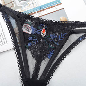 Lencería Sexy Ruiyi, Ultrafina, Transparente, de Malla Bordada, Lencería Sexy Negra, Conjunto de Tres Piezas - Product Image 5