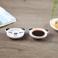Assiette à condiments mignonne en forme de petit panda de dessin animé, style japonais, forme irrégulière, design minimaliste et frais, compatible micro-ondes, petite assiette pour