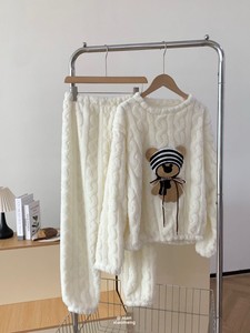 Pigiama da <span class=keywords><strong>Donna</strong></span> Invernale in Pile Coral con Orsetto Cartone Animato, Caldo Completo da Notte in Flanella con Maniche Lunghe e Morbido Peluche, Abbigliamento da Casa Due Pezzi - Product Image 6