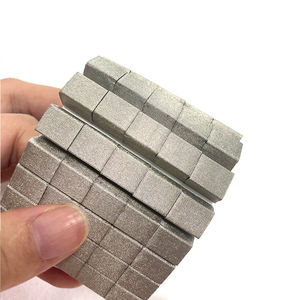 Espuma conductora que cumple con RoHS que tiene buena conductividad superficial Espuma de tela de fibra conductora completamente envuelta - Product Image 1