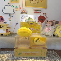 Nouveau jouet anti-stress créatif en TPR jaune mangue de 8 cm, cadeau à presser pour enfants et adultes, unisexe, pour une ambiance amusante et détente.
