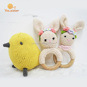 Mode chaude En Bois de Hêtre <span class=keywords><strong>Anneau</strong></span> <span class=keywords><strong>Crochet</strong></span> Lapin <span class=keywords><strong>Hochet</strong></span> <span class=keywords><strong>Anneau</strong></span> De Dentition Jouet - Product Image 5