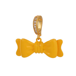 Nouveauté 2025 Breloques et pendentifs personnalisables DIY en acier inoxydable, bijoux fantaisie, motifs nœud, cœur, <span class=keywords><strong>ours</strong></span>, pour sacs, finition PVD 18K avec <span class=keywords><strong>boucle</strong></span> fonctionnelle - Product Image 4