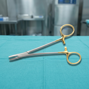 Porte-aiguille Mayo-Hegar en acier inoxydable avec manche doré, certifié CE Classe I, instrument manuel de chirurgie générale - Product Image 6