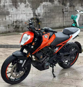 มอเตอร์ไซค์มือสอง 390 ซีซี ปี <span class=keywords><strong>2016</strong></span> รุ่น 390 Duke มอเตอร์ไซค์ออฟโรดสำหรับผู้ชาย เครื่องยนต์เบนซินสูบเดียว - Product Image 2