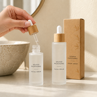 En stock – Flacon compte-gouttes en verre dépoli de 20 à 100 ml avec bouchon en bambou et boîte personnalisée pour emballage d'essences faciales et de soins de la peau