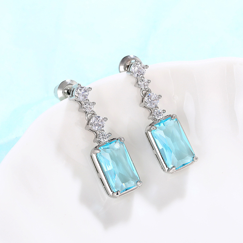 E3107 blue