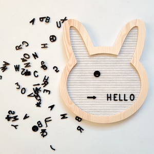 กระดานตัวเลขตัวอักษรทำจากผ้าสักหลาดรูปกระต่ายทำด้วยมือสไตล์โบราณตกแต่งบ้านด้วยกรอบรูปทาสี - Product Image 3