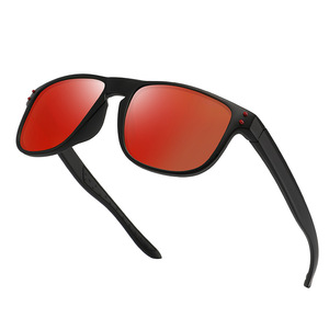 Gafas de sol polarizadas unisex para exteriores con protección UV400, montura de PC, lentes TAC negras para conducir, pescar y protegerse del sol. - Product Image 3