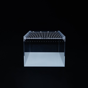 Caja de alimentación de plexiglás acrílica pequeña, jaula de terrario apilable y transpirable para insectos, tarántulas, arañas, <span class=keywords><strong>mascotas</strong></span> - Product Image 4