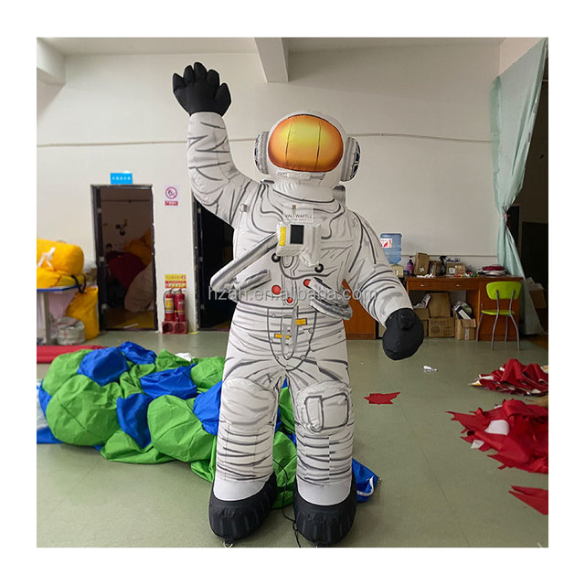 Advertising Inflatable Spaceman Lighting Inflatable Astronaut Model for Space Themed Decoration