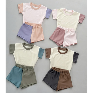 Précommande MOQ 5 – Tenues d'été personnalisées en coton biologique et soie de lait pour filles et garçons, imprimées pour les fêtes, vente en gros de vêtements pour tout-petits - Product Image 1