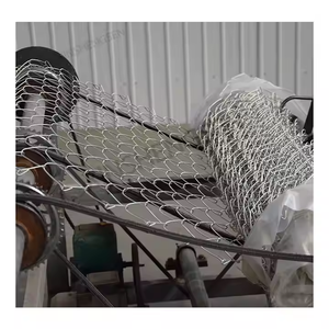 6 Pieds Noir Cyclone Fil Chaîne Maillon Clôture Maille Rouleau Armure Toile Diamant Trou Forme Tissé Technique De Coupe Pliage Soudage - Product Image 5