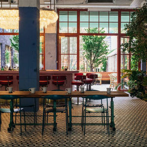 Juego de Muebles de Dormitorio de Hotel Personalizados de Primera Calidad, Tamaño King, Estructura de Madera Sólida, Soluciones de Hostelería Integrales para Villas y Apartamentos Boutique - Product Image 3