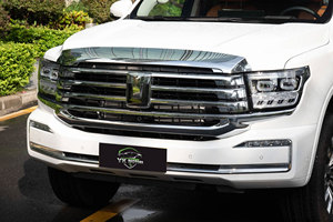 YKMOTORS 2025 Nuovo Great Wall Tank <span class=keywords><strong>500</strong></span> 3.0T Benzina Ibrido 5 Posti SUV 4WD 250-300CV Sistema Ibrido Leggero 48V Automatico Guida a Sinistra - Product Image 6