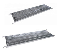 Pont en planches métalliques prégalvanisées pour la prévention des chutes, adaptabilité structurelle, compatibilité dimensionnelle, construction surélevée