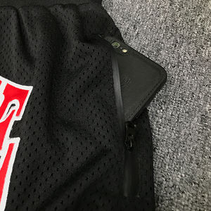 Fabricante de Pantalones Cortos de Baloncesto Personalizados, Pantalones Cortos de Baloncesto de Malla Retro Vintage de Alta Calidad - Product Image 6