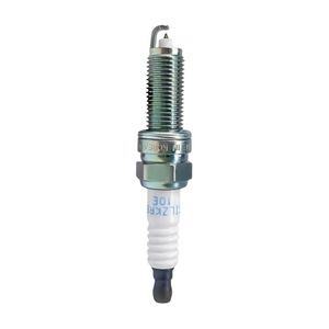 Bujía SILKR6C10E con punta de iridio para motor de gasolina Hyundai Kia KX, transmisión manual MT - Product Image 2