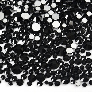 OLeeya Crystal Vente en gros de strass en verre de tailles variées 2028 Strass à dos plat non thermocollants pour la décoration des ongles - Product Image 4