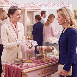 Présentoir à bijoux élégant en velours pour colliers, bracelets et bagues, idéal pour les boutiques - Product Image 6