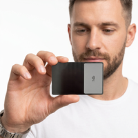 Carte de visite numérique NFC en métal noir à puce Tap to Go pour les réseaux sociaux, gravure et revente