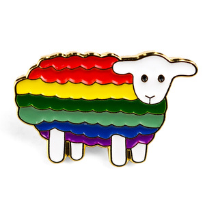Épinglette personnalisée en alliage de zinc émaillé dur, en forme de cœur, motif Stay Proud Rainbow Pride, pour les événements Pride - Product Image 2