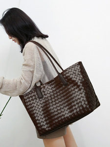 Nouveaux sacs à bandoulière de créateurs de mode, sacs à main en cuir véritable de haute qualité, sacs messager décontractés, sacs à main et pochettes pour femmes - Product Image 4