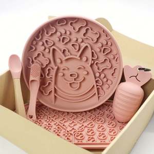 Productos para Mascotas en Tendencia: Comederos Lentos Automáticos de Silicona de Grado Alimenticio para Perros con Ventosa, Resistentes al Calor y Libres de BPA - Product Image 4