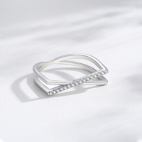 Ailmay Bague en argent sterling 925 Fashion Geometric Cross Line Cubic Zirconia pour femmes filles Party Accessories Jewelry