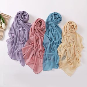 Nouvelle perle <span class=keywords><strong>en</strong></span> <span class=keywords><strong>mousseline</strong></span> <span class=keywords><strong>de</strong></span> <span class=keywords><strong>soie</strong></span> étole petite fleur tricotée Design Turbans musulman Hijabs écharpe couleur unie diamants châles léger Foulard - Product Image 4