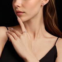 Mode trèfle à quatre feuilles boucles d'oreilles ensemble de bijoux 925 argent coupe ronde 0.1CT VVS1 GRA Moissanite Bracelet anneaux ensemble pour Couple cadeaux