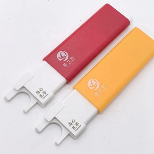 <span class=keywords><strong>Enfile</strong></span>-<span class=keywords><strong>aiguille</strong></span> magnétique <span class=keywords><strong>automatique</strong></span>, inséreur d'aiguilles, dispositif de bouclage rapide <span class=keywords><strong>pour</strong></span> machines <span class=keywords><strong>à</strong></span> <span class=keywords><strong>coudre</strong></span> plates, accessoires de couture - Product Image 4