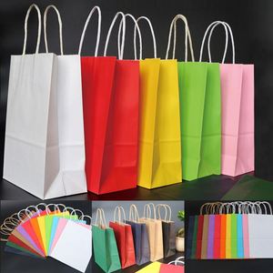 ถุงของขวัญกระดาษคราฟท์สีน้ำตาล/ขาวขนาดเล็กแบบคลาสสิกพร้อมหูหิ้ว ขายส่ง รับทำโลโก้ บรรจุภัณฑ์รีไซเคิลได้ สำหรับขนมหวานและของชำร่วย - Product Image 3