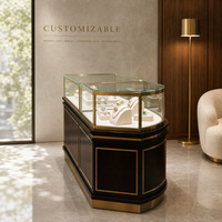 Conception d'aménagement intérieur de bijouterie de luxe, présentoirs haut de gamme pour bijoux et montres, mobilier sur mesure pour bijouterie