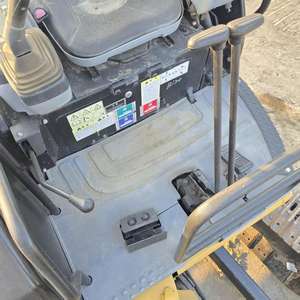 Excavatrice sur chenilles <span class=keywords><strong>d</strong></span>'<span class=keywords><strong>occasion</strong></span> Carter 304C <span class=keywords><strong>d</strong></span>'origine, stock, haute qualité, petite excavatrice avec moteur performant - Product Image 5