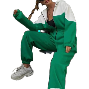 Ensemble décontracté d'été deux pièces pour femmes, haut à col rond et short imprimé - Product Image 1