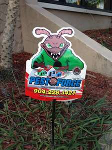 เสาพลาสติกสำหรับดูแลสนามหญ้าแบบหนา ขนาด 18 นิ้ว - Product Image 3