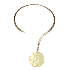 Gargantilla <span class=keywords><strong>de</strong></span> torsión con signo <span class=keywords><strong>de</strong></span> interrogación <span class=keywords><strong>de</strong></span> moda, Collar <span class=keywords><strong>de</strong></span> Metal Punk para mujer, accesorios <span class=keywords><strong>de</strong></span> cuello llamativo para regalo <span class=keywords><strong>de</strong></span> aleación - Product Image 6