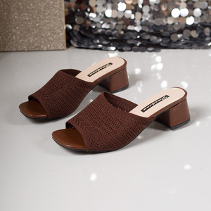 Sandales d'été respirantes à bout carré en maille tricotée, talon moyen épais, grandes tailles pour femmes, vente en gros - Product Image 2