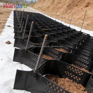 Géocell <span class=keywords><strong>en</strong></span> HDPE haute résistance pour un contrôle efficace de l'érosion des pentes, les murs de soutènement et le soutien des fondations - Product Image 4
